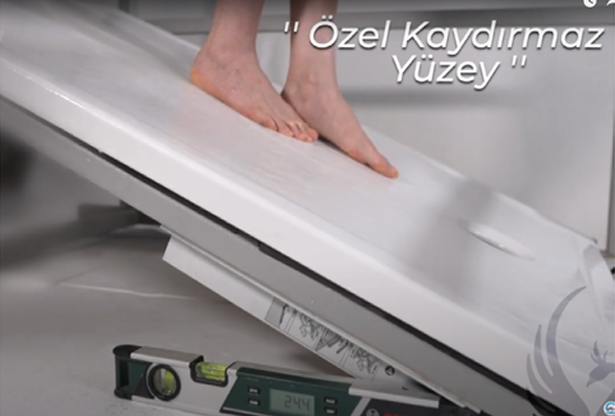 Özel Kaydırmaz Yüzey